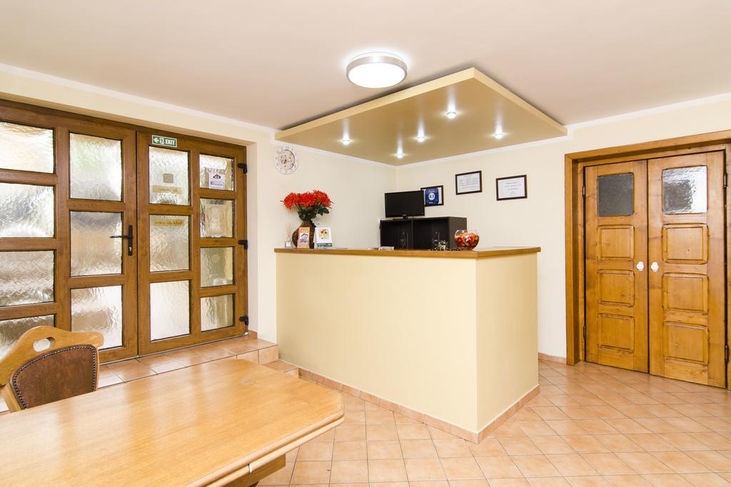 Pension Alexia Сибиу Экстерьер фото