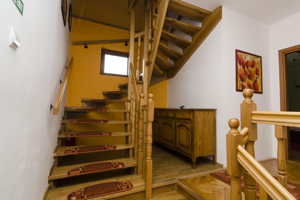 Pension Alexia Сибиу Экстерьер фото