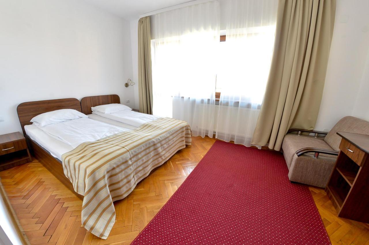 Pension Alexia Сибиу Экстерьер фото