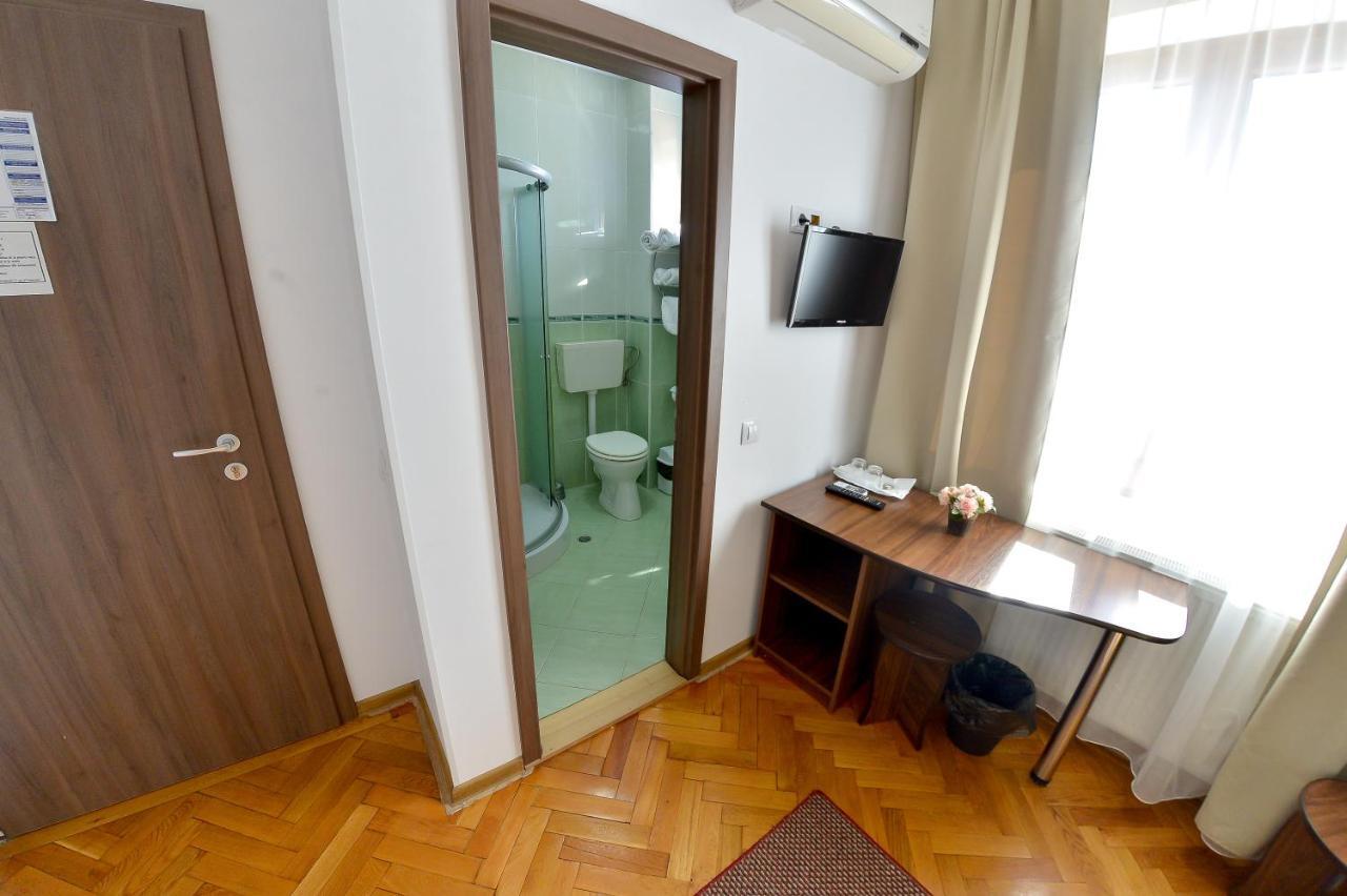 Pension Alexia Сибиу Экстерьер фото