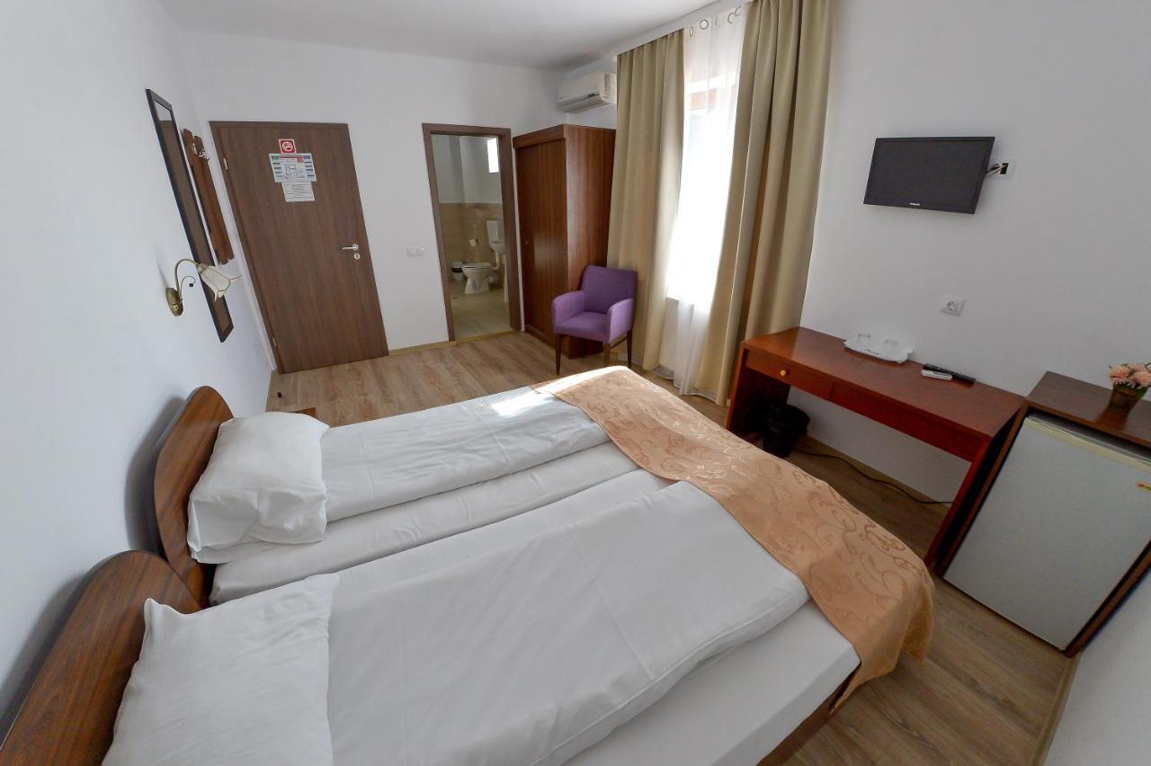 Pension Alexia Сибиу Экстерьер фото
